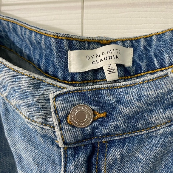 Claudia distressed mom jeans - Picture 2 of 3